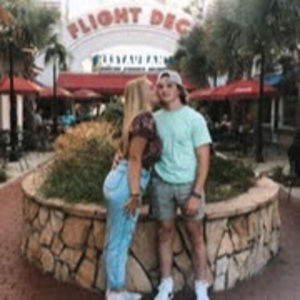 Meet your Posher, Kaitlyn